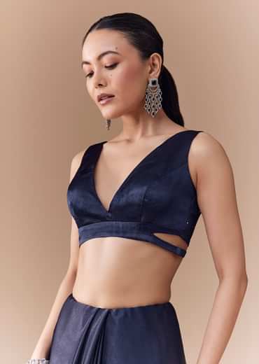 Navy Blue Chinon Embroidered Border Saree with Blouse Fabric