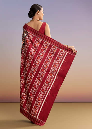 Navy Blue Silk Single Ikkat Handwoven Patola Saree With Animal Motifs