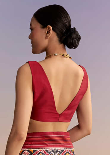 Navy Blue Silk Single Ikkat Handwoven Patola Saree With Animal Motifs