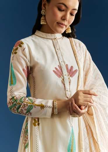 Off White Block Print Anarkali With Gotta Lace Neckline And Dupatta