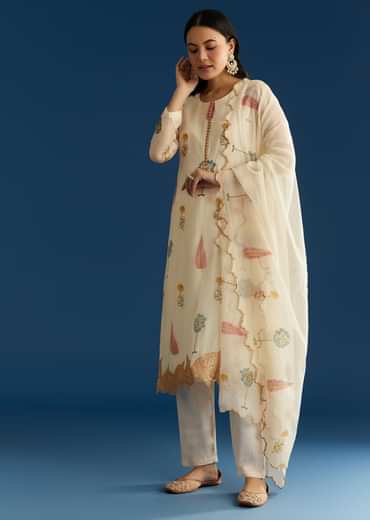 Off White Block Print Kurta And Dupatta Set In Mull Chanderi