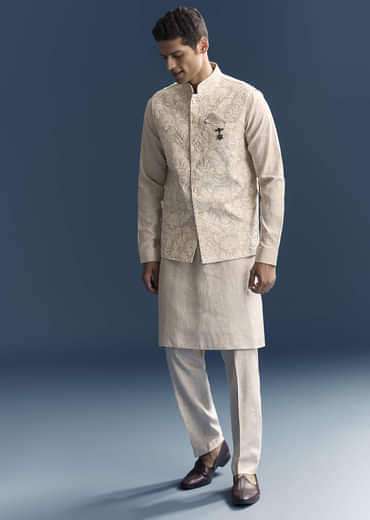 Off White Kurta Jacket Set For Men With Resham Work