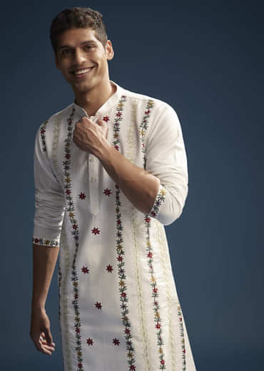Off White Linen Kurta Set For Men With Resham Aari Embroidery
