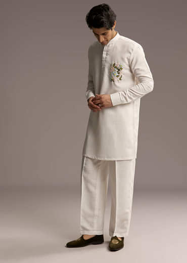 Off White Linen Kurta Set For Men With Thread Hand Embroidery