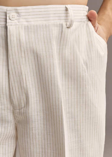 Off White Linen Kurta Set For Men With Thread Hand Embroidery