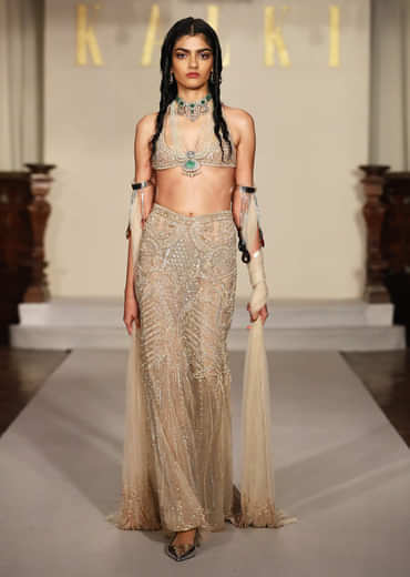 Off White Net Bridal Lehenga Set With Hand Embroidered Fishcut Skirt
