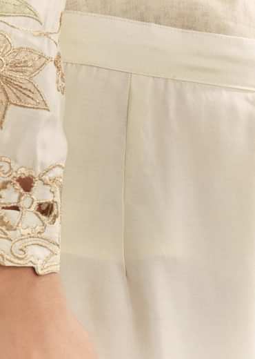 Off White Russian Silk Kurta Dupatta Set With Applique Zari Work