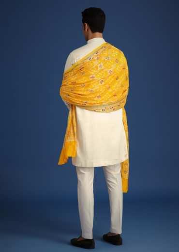 Off White Embroidered Kurta Set With Bandhani Dupatta