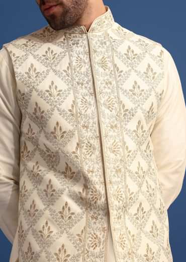 Off White Kurta Jacket Set With Zari Embroidery For Men
