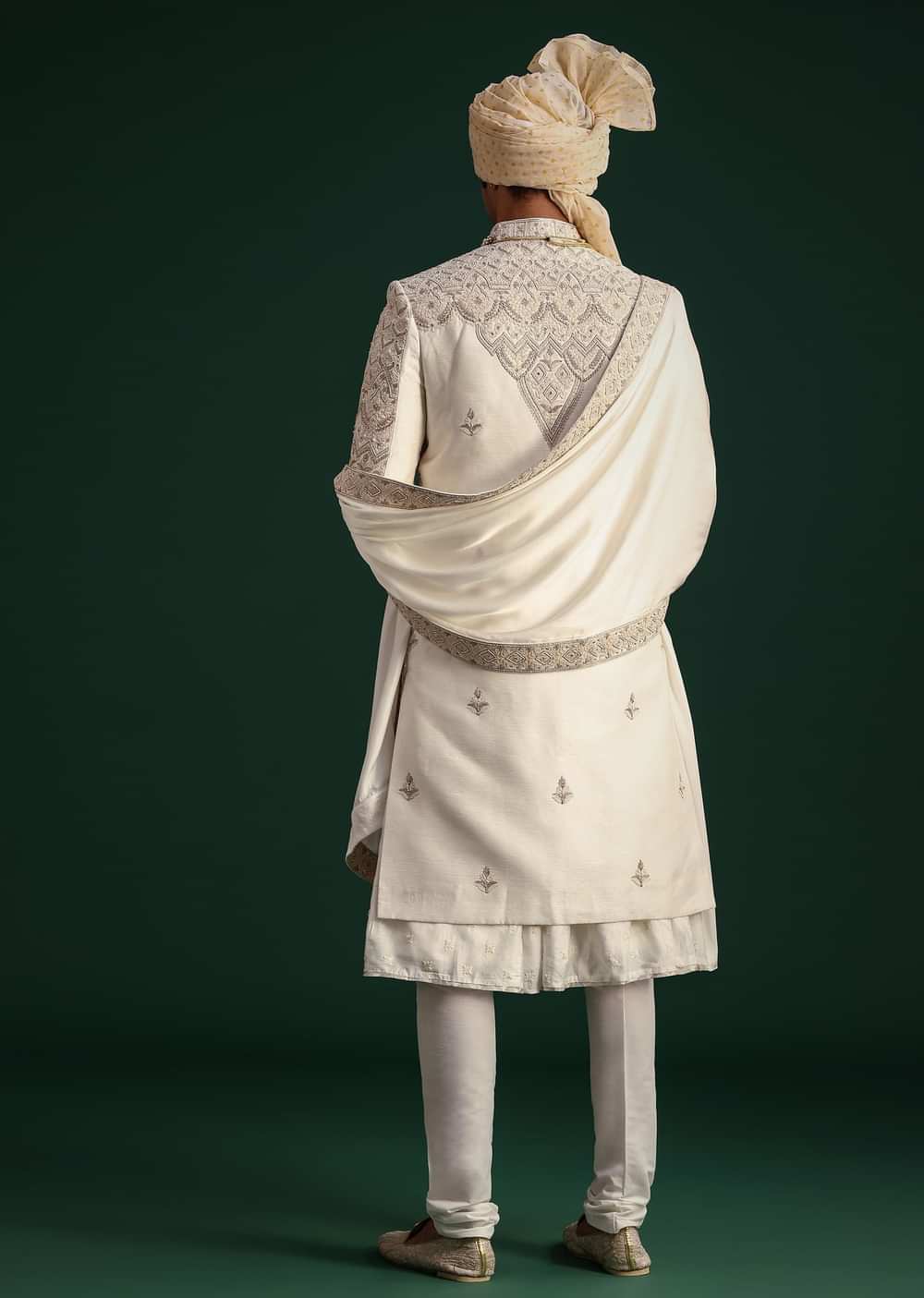 Off White Silk Threadwork Sherwani Suit With Dupatta And Mala