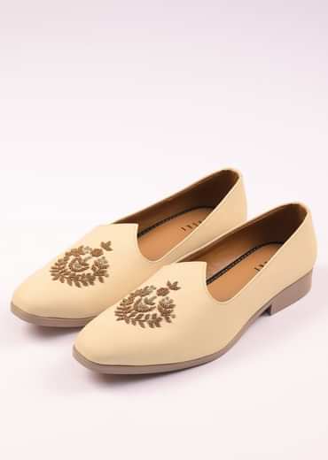 Off White Vegan Leather Jutti With Zardosi Work