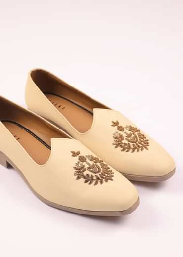 Off White Vegan Leather Jutti With Zardosi Work