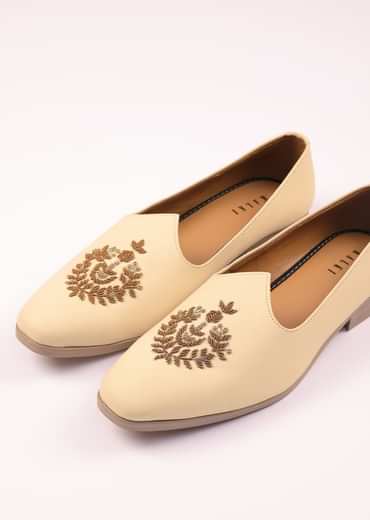 Off White Vegan Leather Jutti With Zardosi Work