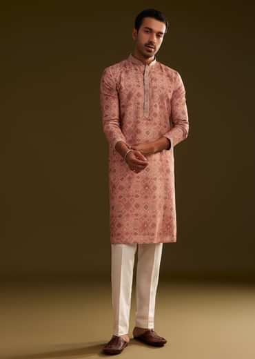 Onion Pink Kurta Set with Geometric Print