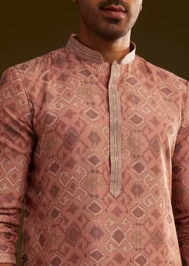 Onion Pink Kurta Set with Geometric Print