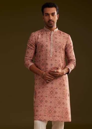 Onion Pink Kurta Set with Geometric Print
