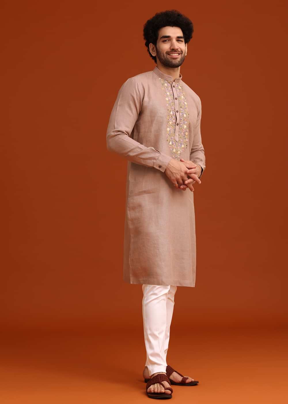 Onion Pink Floral Resham Hand Embroidered Kurta Set In Linen
