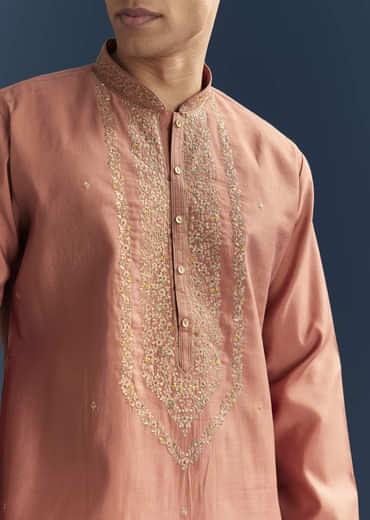 Orange Silk Textured Kurta Set For Men With Resham Work