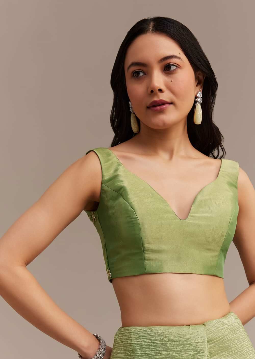 Parrot Green Crushed Tissue Saree With Sequins And Scallop Border