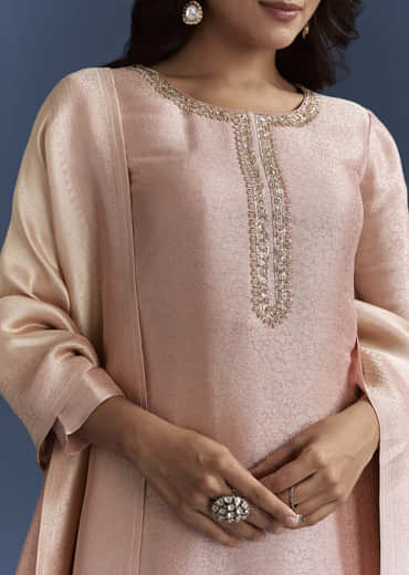 Peach Banarasi Tissue Kurta Set With Zardosi Neckline