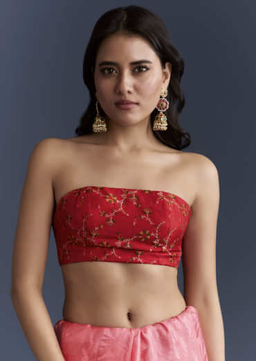 Peach Jacquard Woven Saree With Zari Work