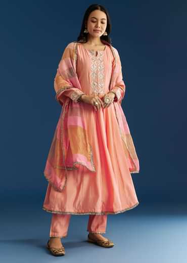 Peach Muslin Kurta Set With Gotta Lace Pant And Dupatta