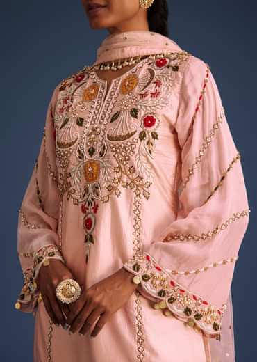 Peach Kurta Set With Zardosi And Sequin Embroidery