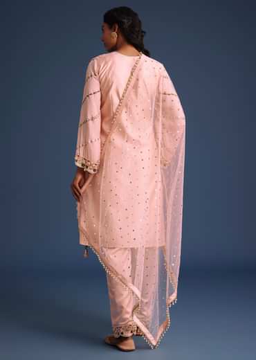 Peach Kurta Set With Zardosi And Sequin Embroidery