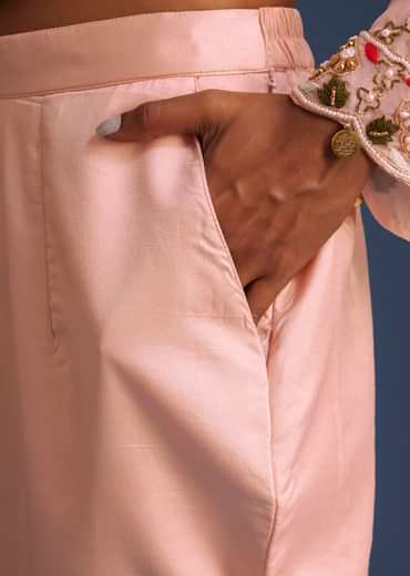 Peach Kurta Set With Zardosi And Sequin Embroidery