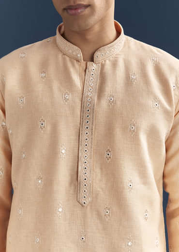 Peach Silk Textured Kurta Set For Men With Thread And Mirror Work
