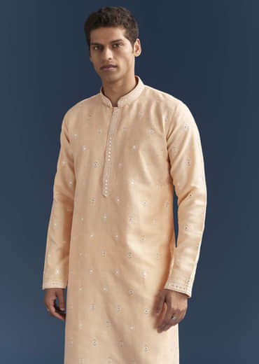 Peach Silk Textured Kurta Set For Men With Thread And Mirror Work