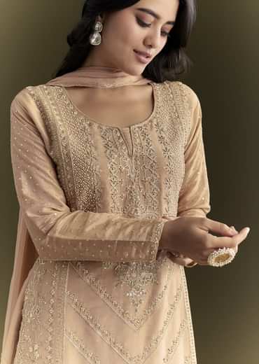 Peach Zardosi Moti Kurta And Cutdana Scallop Bordered Dupatta