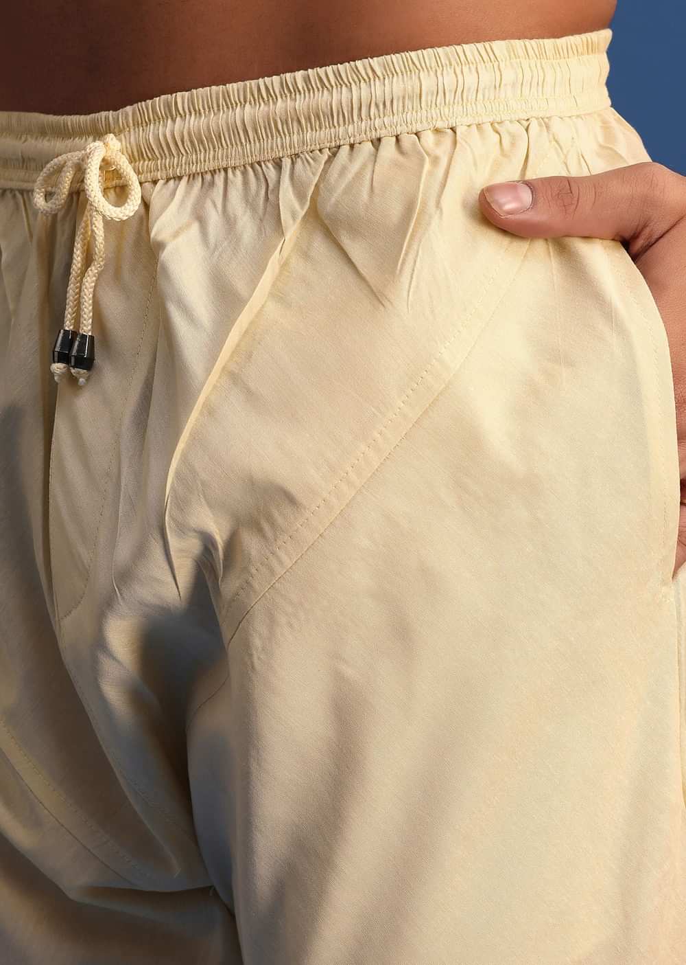 Peach Kurta Set With Foil Print Detail