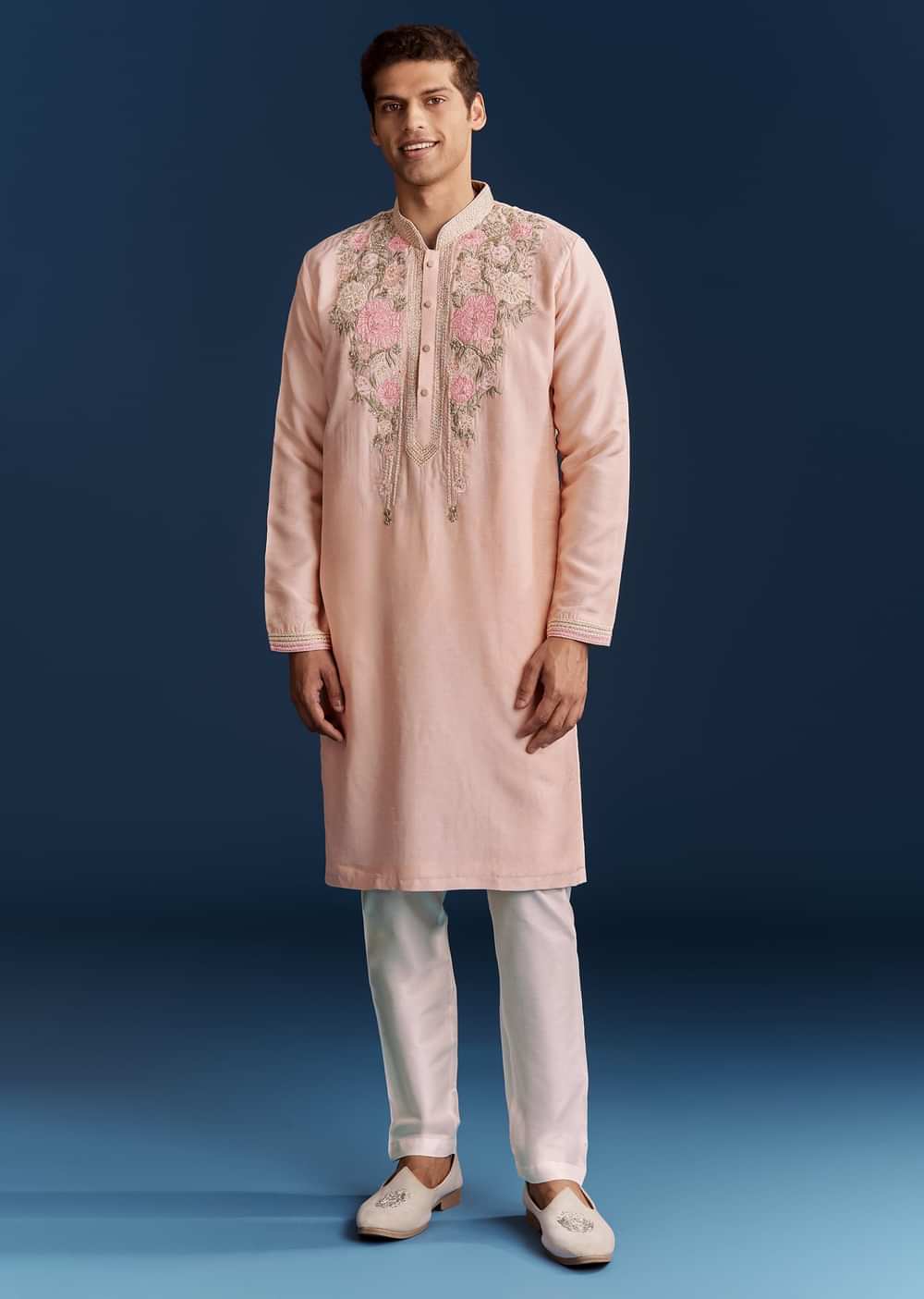 Peach Silk Kurta With Floral Resham Thread And Embroidery