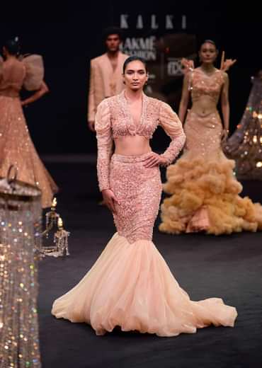 Peach Zardosi Fishcut Skirt With Embroidered Short Sleeve Jacket