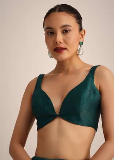 Peacock Green Crushed Tissue Saree With Cutdana And Sequin Border With Unstitched Blouse