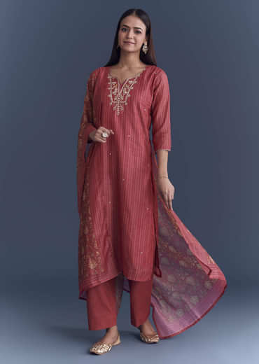 Pink Chanderi Kurta Set With Stripe Print And Gota Work