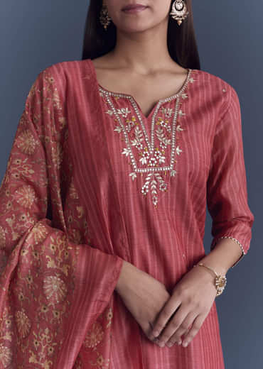 Pink Chanderi Kurta Set With Stripe Print And Gota Work