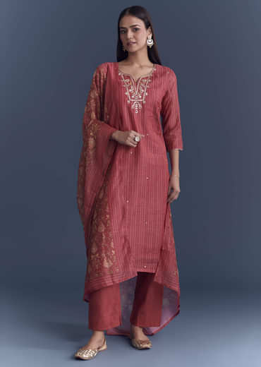 Pink Chanderi Kurta Set With Stripe Print And Gota Work