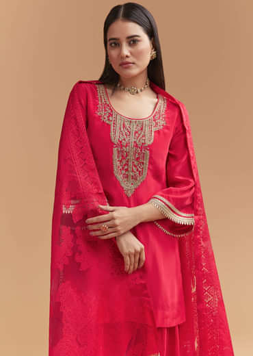 Pink Crepe Kurta Set With Heavy Zardosi Work