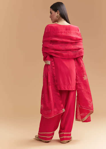 Pink Crepe Kurta Set With Heavy Zardosi Work