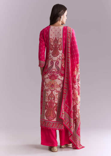Pink Crepe Kurta Set With Paisley And Floral Print And Embroidery