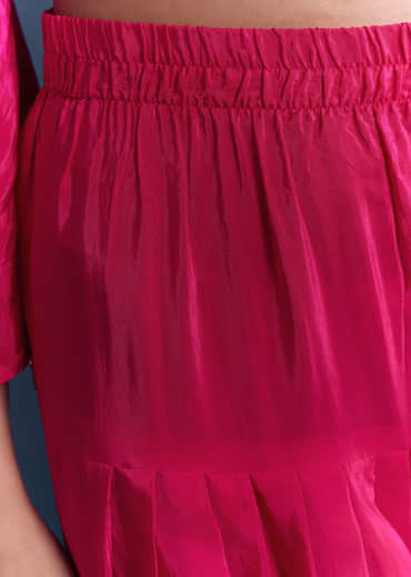 Pink Crepe Kurta Set With Zardosi Work And Farzi Pants