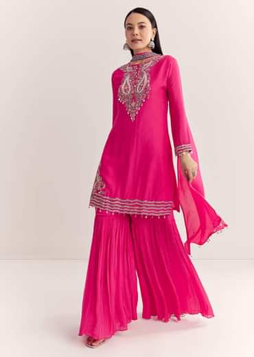 Pink Dola Silk Kurta Set With Zardosi And Choker Dupatta