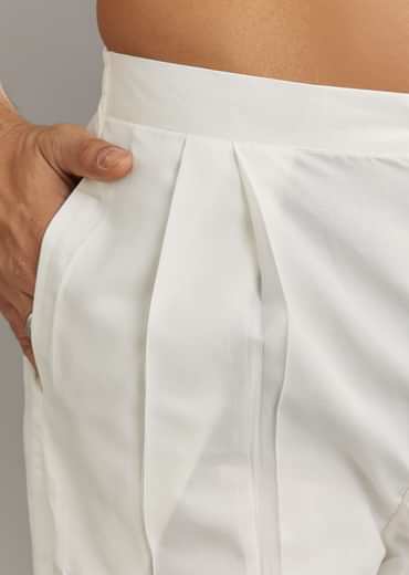 Pink Muslin Kurta Set With Symmetric Prints