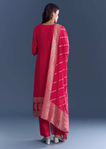 Pink Silk Kurta Set With Banarasi Weave