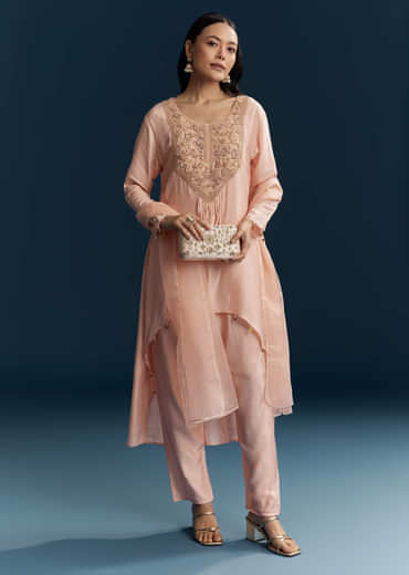 Pink Silk Kurta Set With Thread And Zari Work