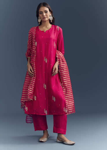 Pink Silk Kurta Set With Zari And Gota Work