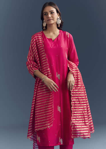 Pink Silk Kurta Set With Zari And Gota Work
