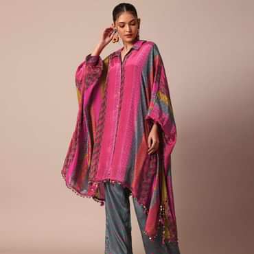 Pink Printed Kaftaan Set With Metal Coins Detailing